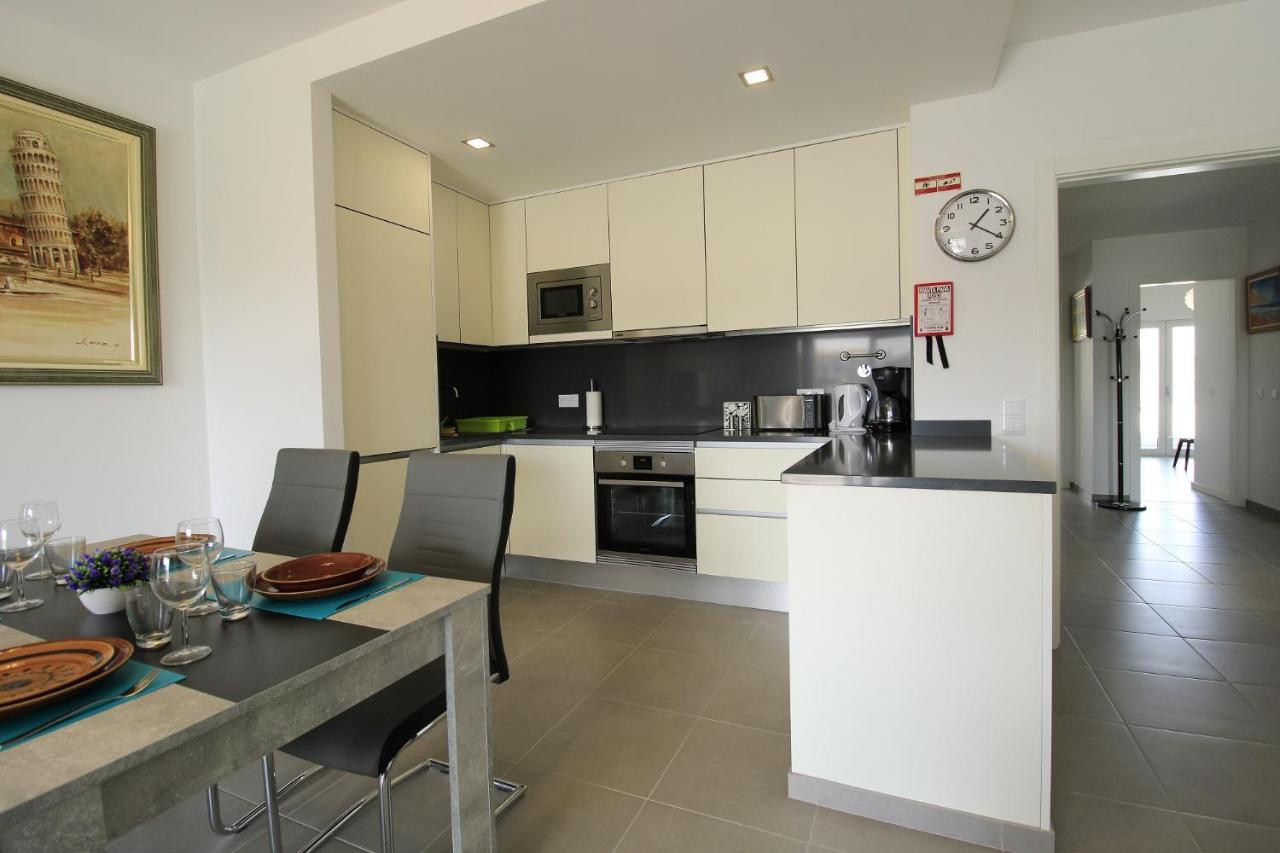 Albufeira Prestige With Pool By Homing Apartment Bagian luar foto